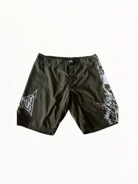 Tapout Olive Green Swim Board Shorts with White Graphic size 34 Very good con